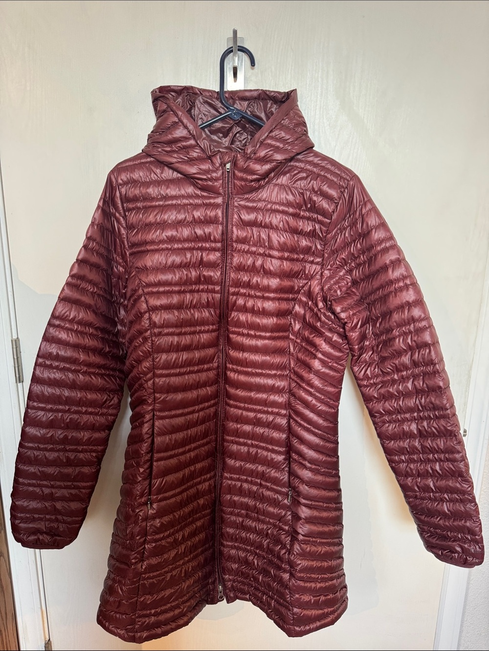Patagonia Fiona Ultra Light Women’s Down Parka Burgundy XL